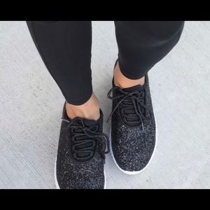 Black glitter sneaker
